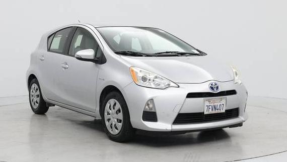 TOYOTA PRIUS C 2014 JTDKDTB32E1558827 image